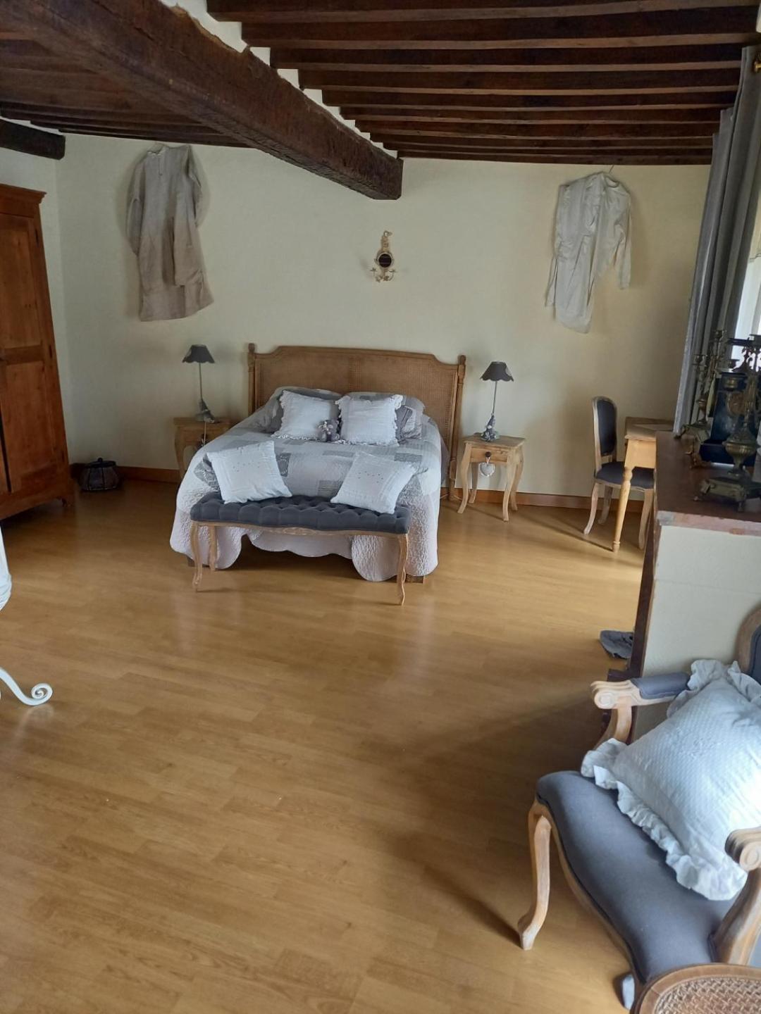 Les Trois Faisans Hotel Bligny-sur-Ouche Bagian luar foto