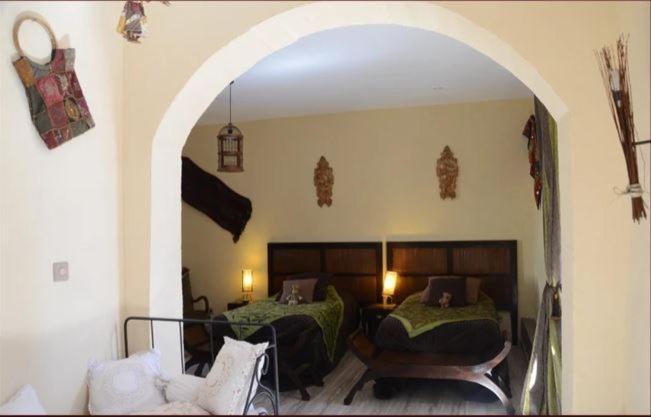 Les Trois Faisans Hotel Bligny-sur-Ouche Bagian luar foto